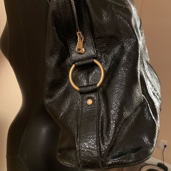 YSL Muse Bag with Gold Hardware & Clochette - Picture 4 of 16